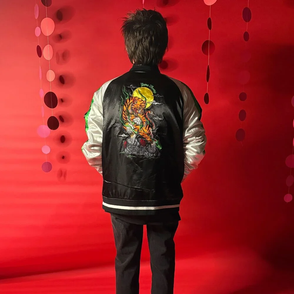 Vintage-Style Unisex Embroidered Tiger Bomber Jacket by Game Theory - Picture 5 of 12